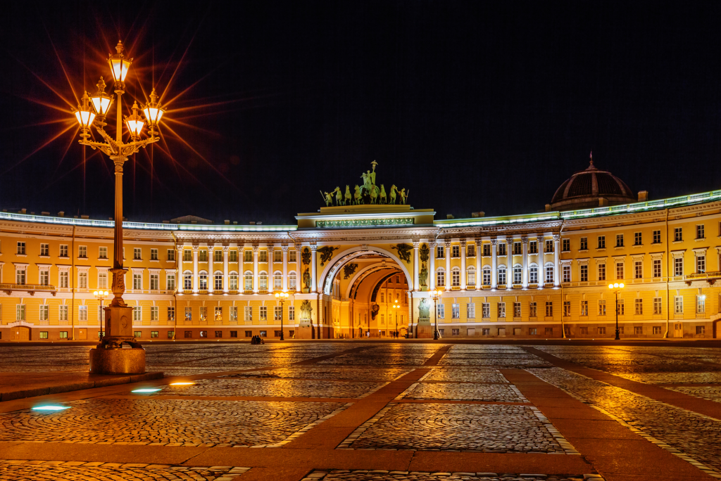 Palace Square Night.png