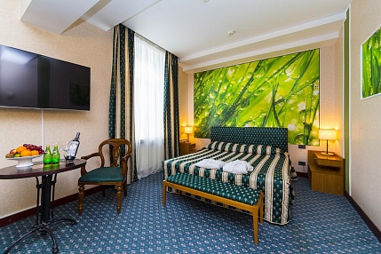 Hotel Oksana 3*